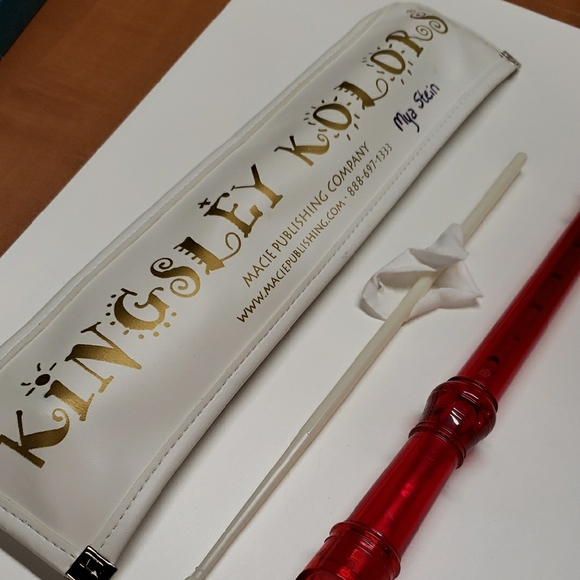 Kids Red Recorder Instrument - Picture 2 of 5